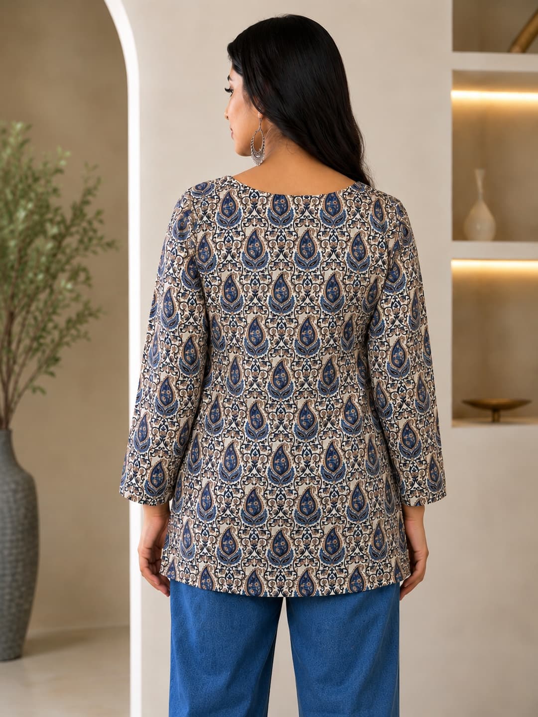 Beige Printed Kurti with Paisley Design - View 3