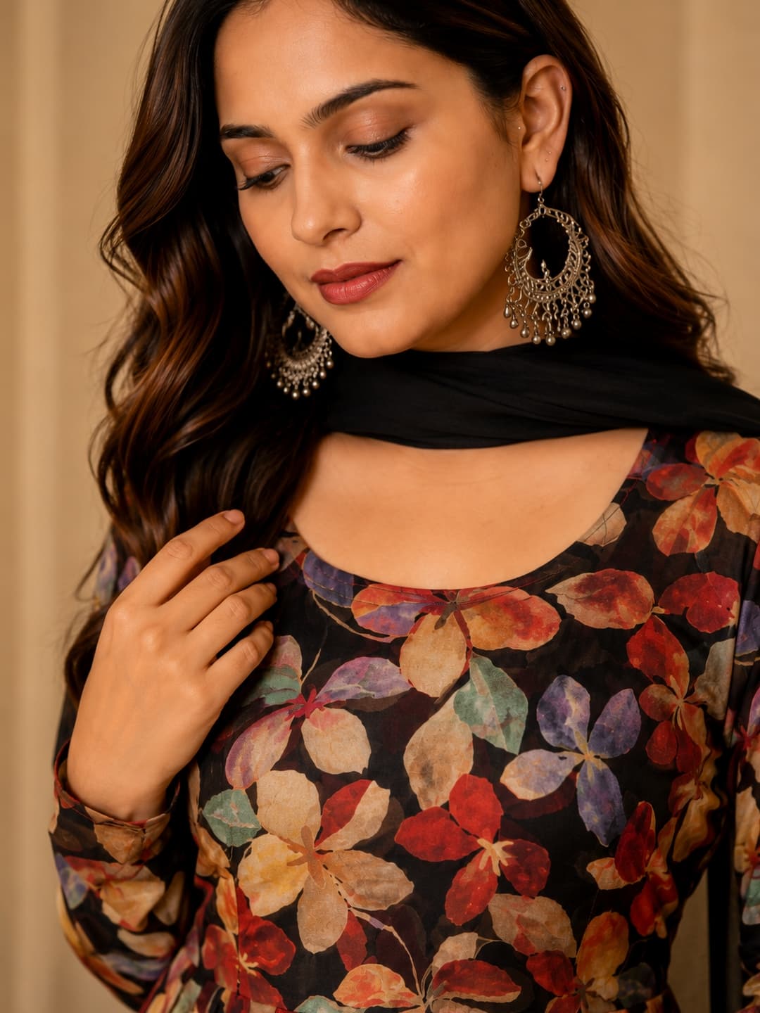 Evara Floral Anarnkali Kurta Set - View 0