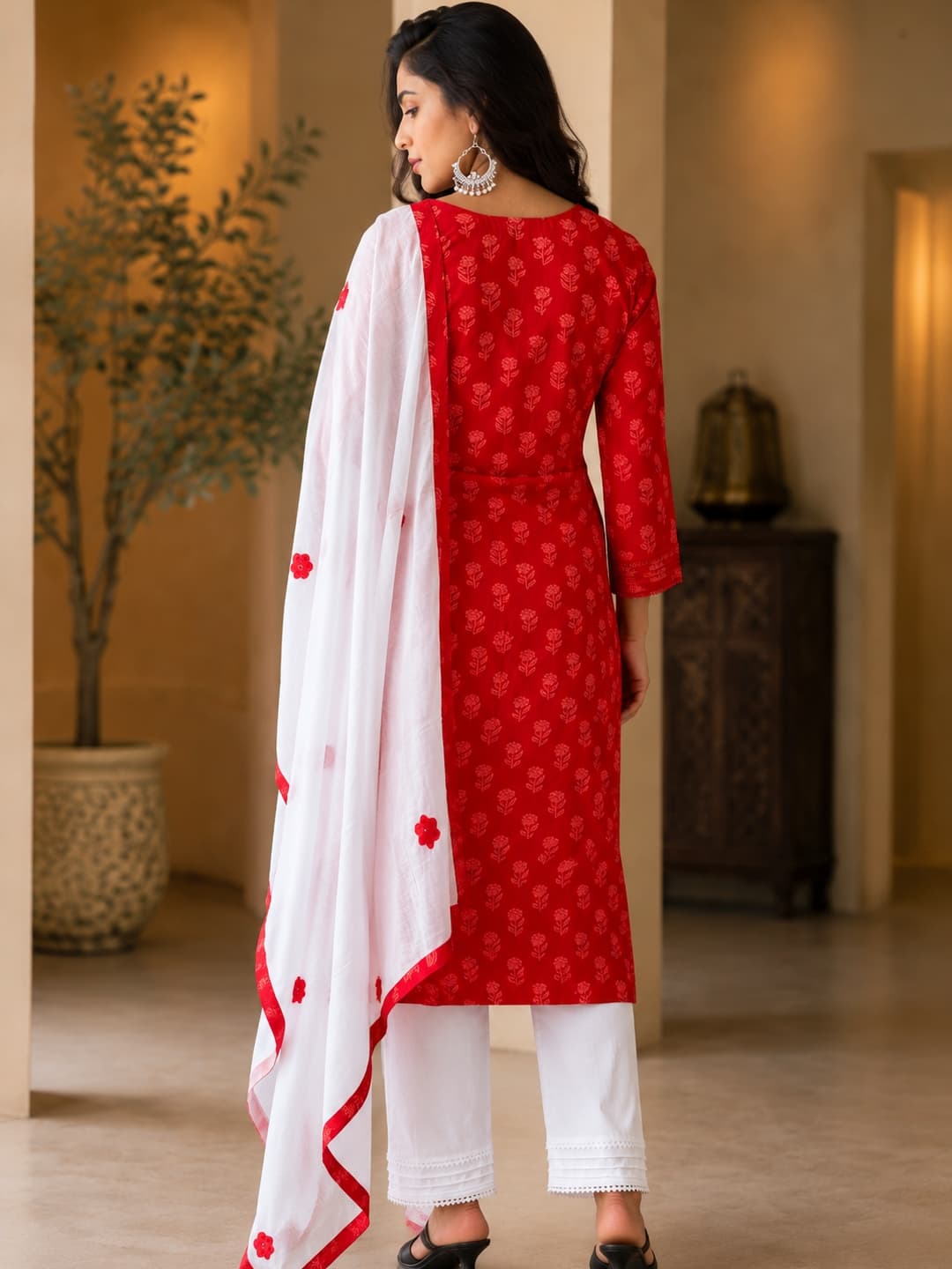 Red Cotton Kurta Set - View 3